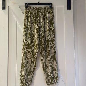 listing-status-banner